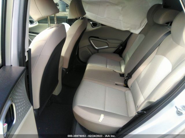 KNDJ23AU2M7762440 KIA SOUL LX