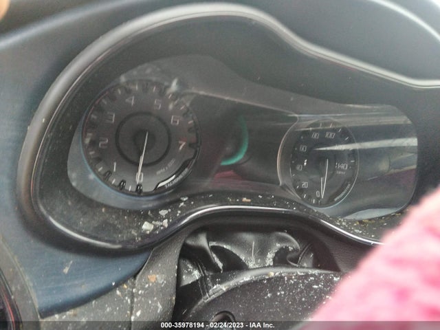 1C3CCCBG3FN514134 Chrysler 200 S