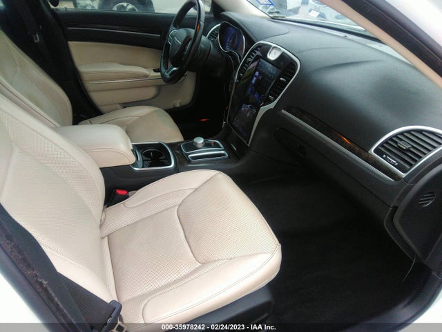 Chrysler 300 Limited 2018 2C3CCAEG6JH194051 Image 5