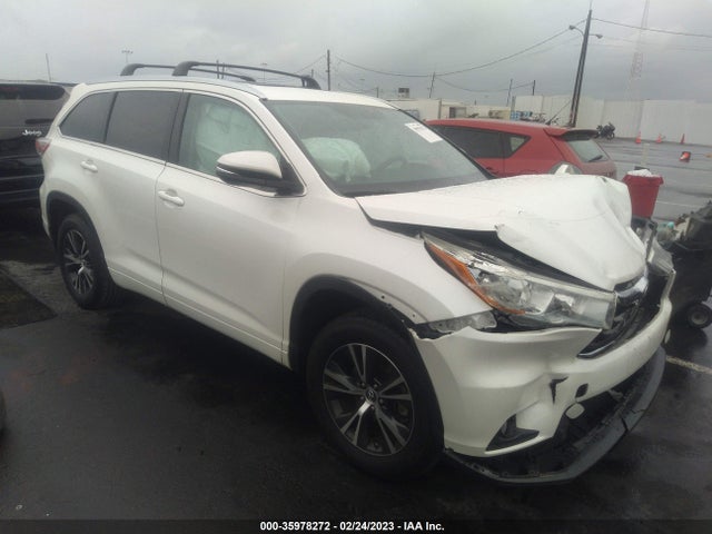 2016 Toyota Highlander, VIN: 5TDKKRFH9GS131665