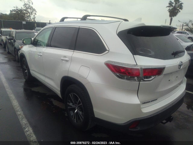 2016 Toyota Highlander, VIN: 5TDKKRFH9GS131665