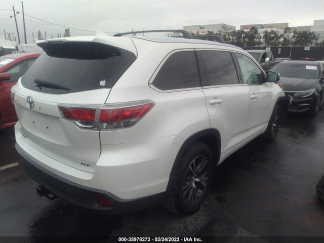2016 Toyota Highlander, VIN: 5TDKKRFH9GS131665