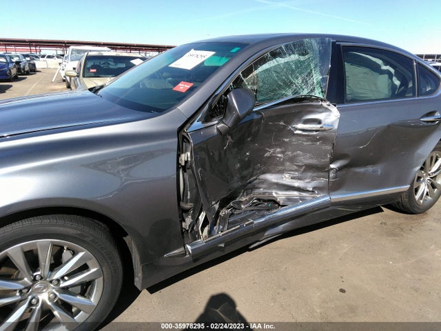 2014 Lexus LS, VIN: JTHBL5EF6E5127483