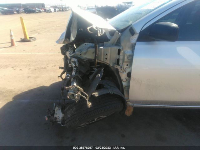3N1CN7AP1EL831071 Nissan Versa S Plus