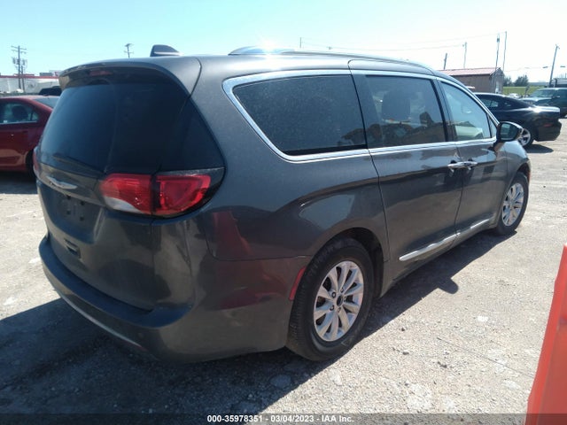 2C4RC1BG0KR652138 Chrysler Pacifica Touring L