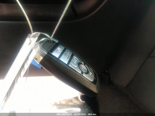 Ford EXPLORER XLT 2022 1FMSK8DH1NGA50269 Image 3