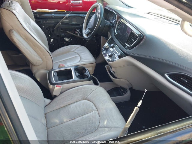 2C4RC1GG9HR530850 Chrysler Pacifica Limited