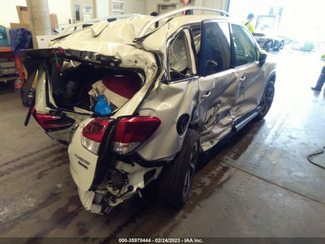 JF2SKARC8NH512668 Subaru Forester Touring