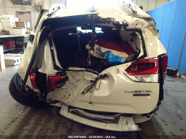 JF2SKARC8NH512668 Subaru Forester Touring