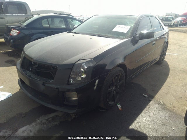 Cadillac CTS-V 2004 1G6DN57S540153392 Image 2