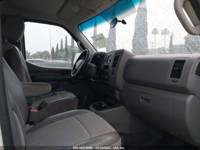 1N6BF0KM9EN110172 Nissan Nv Sv