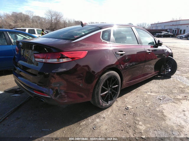 KIA Optima Lx 2017 5XXGT4L30HG155211 Image 4