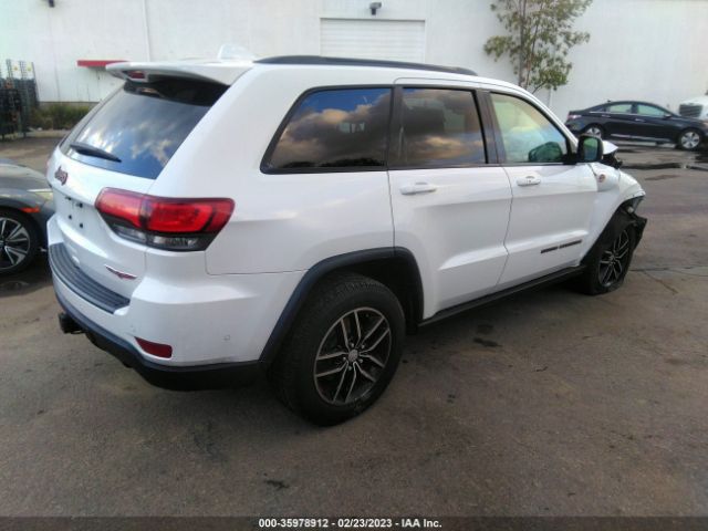 1C4RJFLG7JC410908 Jeep Grand Cherokee Trailhawk