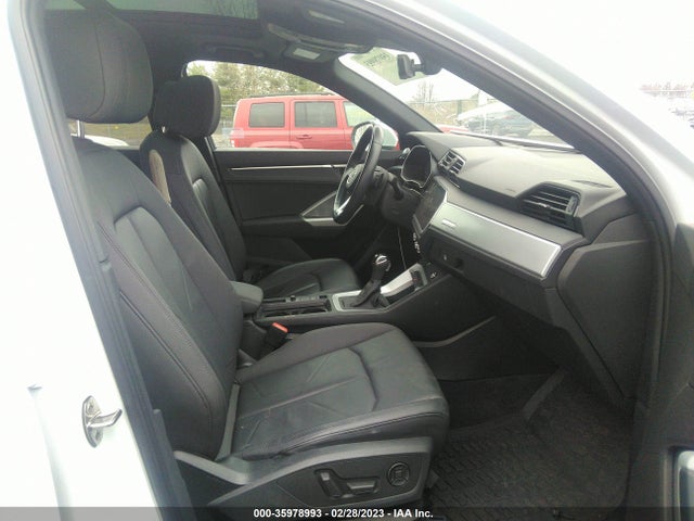 WA1DECF30M1013654 Audi Q3 S Line Premium