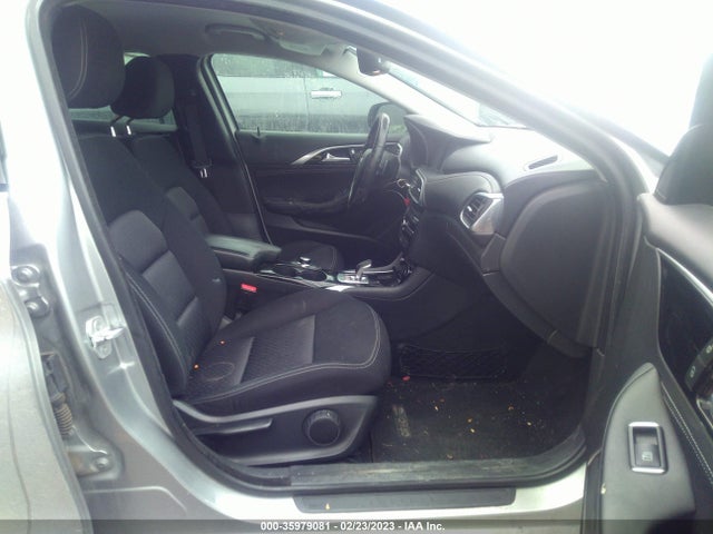 Infiniti QX30 2017 SJKCH5CP9HA016602 Image 5