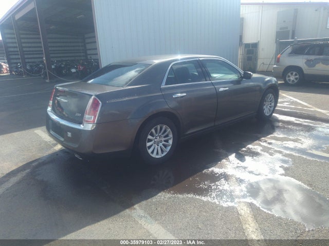 Chrysler 300 2013 2C3CCAAG4DH612035 Image 5