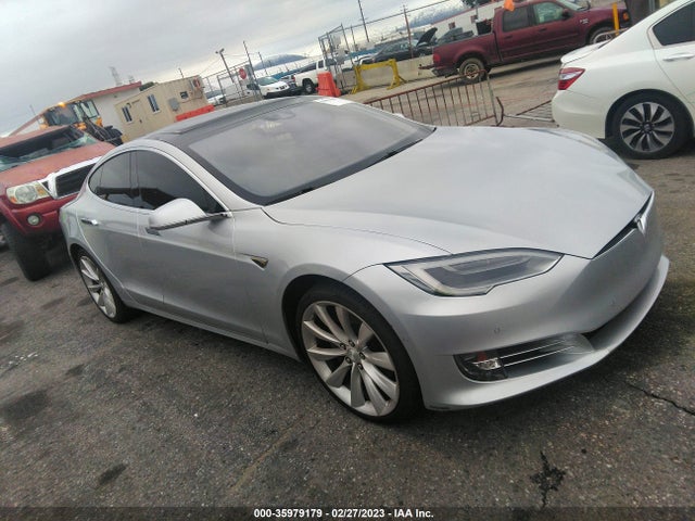 2016 Tesla Model S, VIN: 5YJSA1E11GF142320