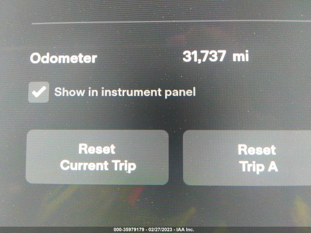2016 Tesla Model S, VIN: 5YJSA1E11GF142320