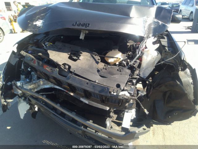 3C4NJCBB2JT494238 Jeep Compass Altitude