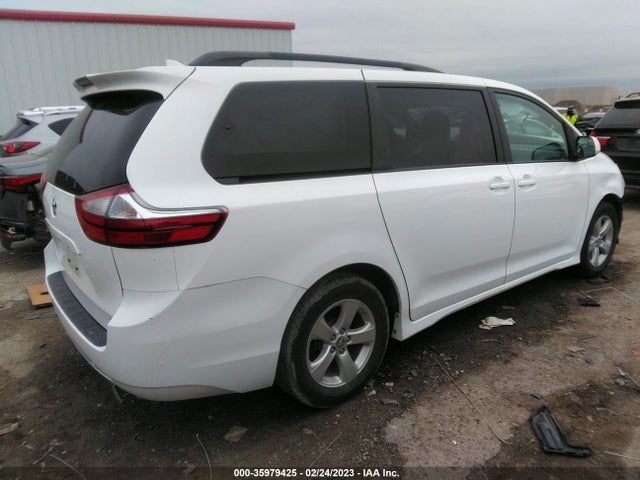 Toyota SIENNA LE 2019 5TDKZ3DC3KS009490 Image 4