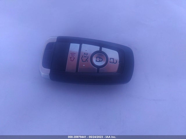 Ford FUSION S 2017 3FA6P0G78HR230735 Image 3