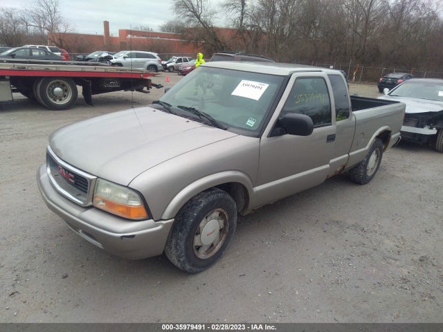 2003 GMC SONOMA SLS VIN: 1GTCS19X438104879