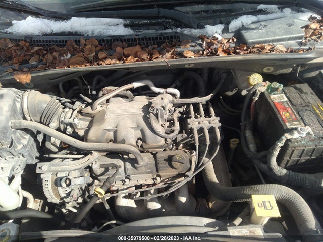2008 CHRYSLER TOWN & COUNTRY LX VIN: 2A8HR44H58R667897