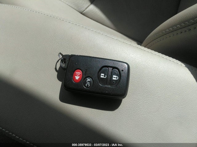 Toyota Prius 2011 JTDKN3DU2B0276899 Image 11