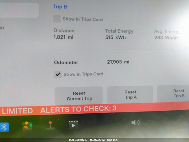 Tesla Model Y Long Range 2021 5YJYGDEE7MF152570 Image 8