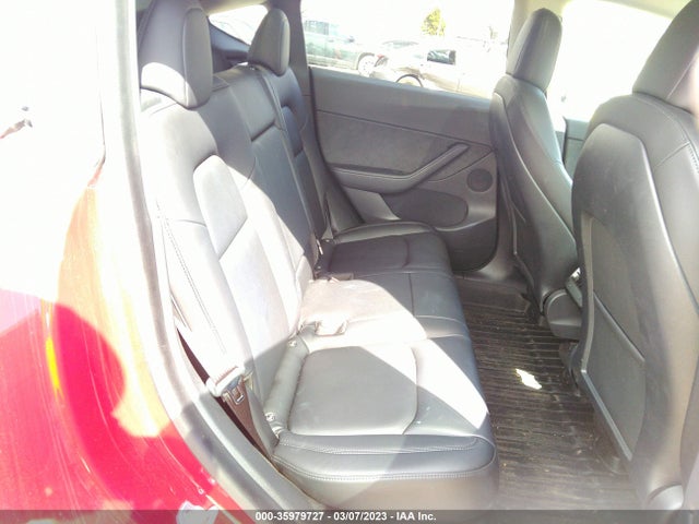 Tesla Model Y Long Range 2021 5YJYGDEE7MF152570 Image 9