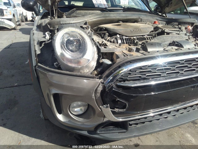 2016 Mini Clubman, VIN: WMWLN9C53G2B31318