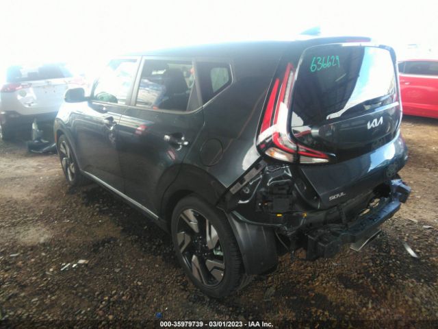 KNDJ53AU2P7198543 KIA Soul Gt-line