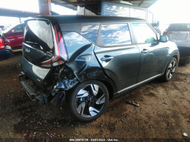 KNDJ53AU2P7198543 KIA Soul Gt-line
