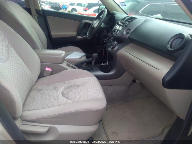 Toyota RAV4 2007 JTMBD35VX75066152 Image 6