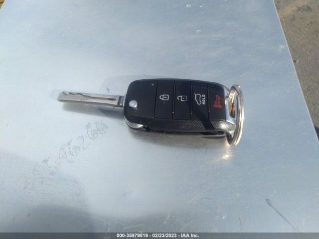 KNDJP3A58F7790997 KIA SOUL +
