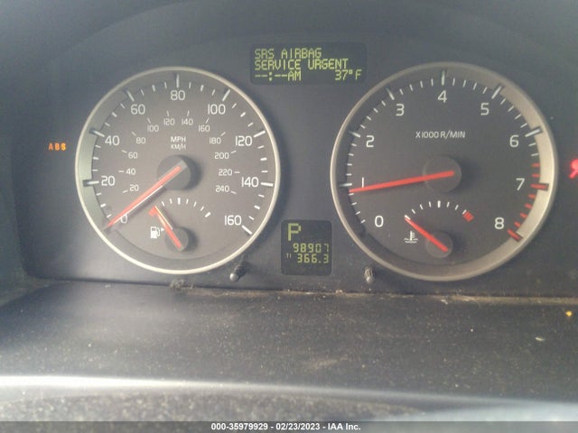 2004 VOLVO S40 VIN: YV1MS682442021068