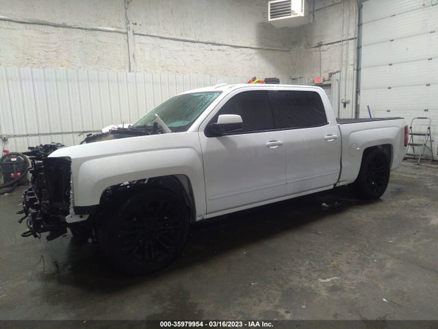 2018 CHEVROLET SILVERADO 1500 LT VIN: 3GCUKRECXJG450044