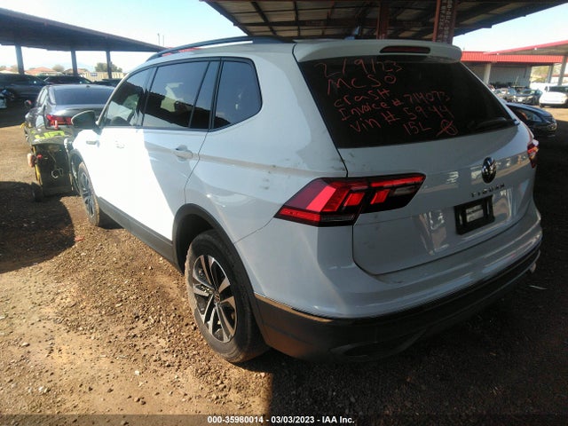 3VV1B7AX3NM045944 Volkswagen TIGUAN S