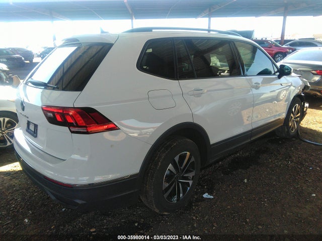 3VV1B7AX3NM045944 Volkswagen TIGUAN S