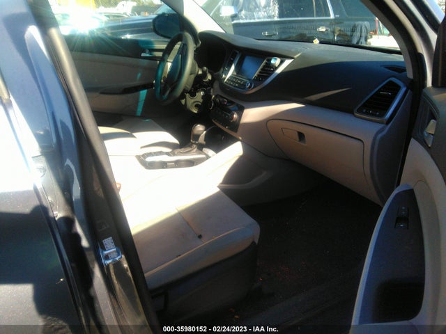 Hyundai TUCSON SEL 2018 KM8J3CA48JU656581 Image 6