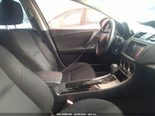 2011 MAZDA MAZDA3 I TOURING VIN: JM1BL1VGXB1380005