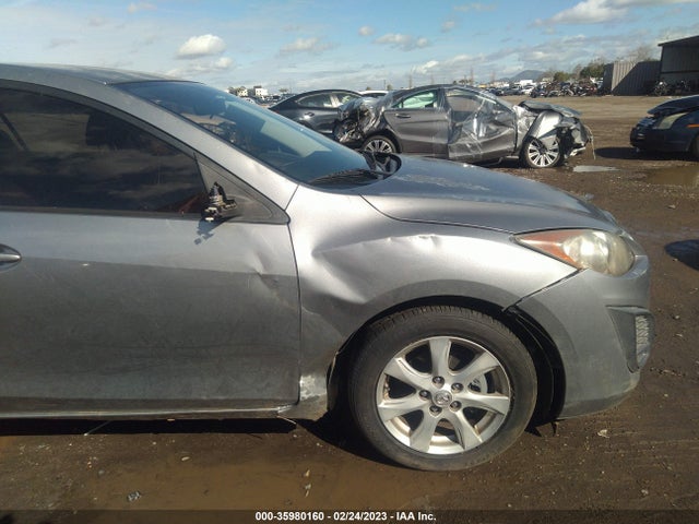 2011 MAZDA MAZDA3 I TOURING VIN: JM1BL1VGXB1380005