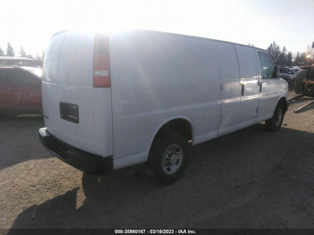 Chevrolet EXPRESS CARGO VAN 2018 1GCWGBFG0J1341772 Image 4