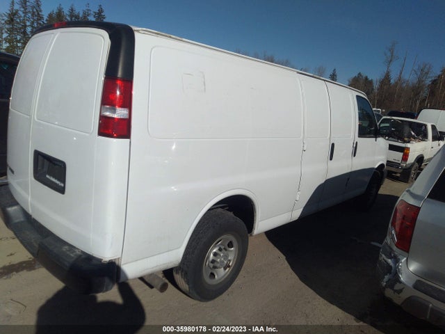 2018 Chevrolet Express, VIN: 1GCWGBFG2J1341787