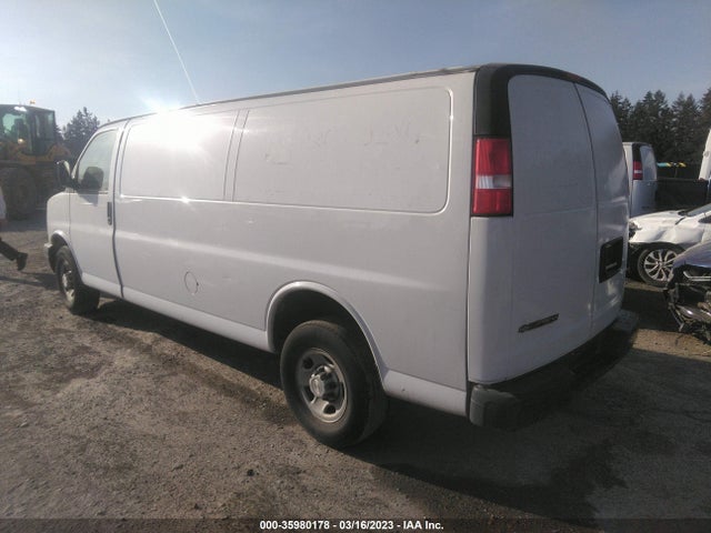 Chevrolet EXPRESS CARGO VAN 2018 1GCWGBFG2J1341787 Image 3