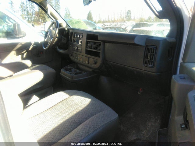 2018 Chevrolet Express, VIN: 1GCWGBFGXJ1342590
