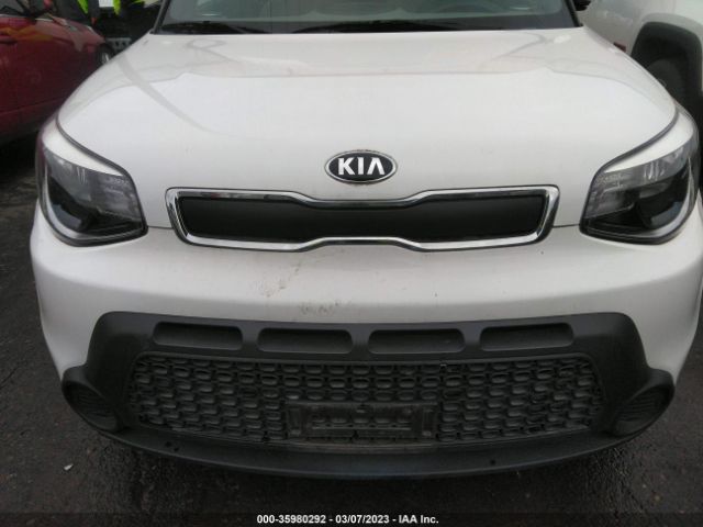KNDJN2A27F7152617 KIA Soul Base