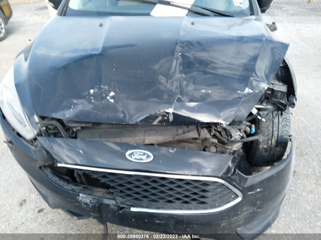 Ford FOCUS SE 2017 1FADP3F26HL247112 Image 7