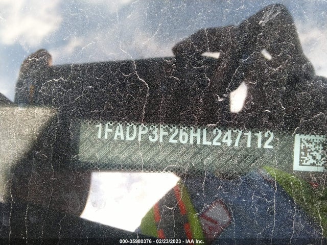 Ford FOCUS SE 2017 1FADP3F26HL247112 Image 10