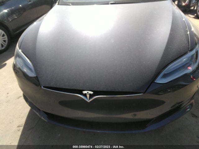 2017 Tesla Model S, VIN: 5YJSA1E13HF209422
